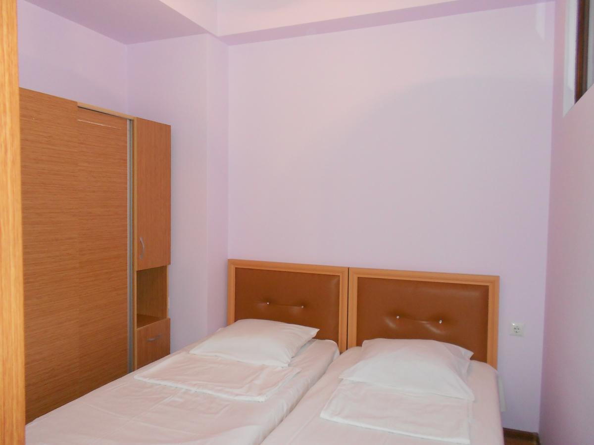 Ucha'S Apartment Батумі Екстер'єр фото